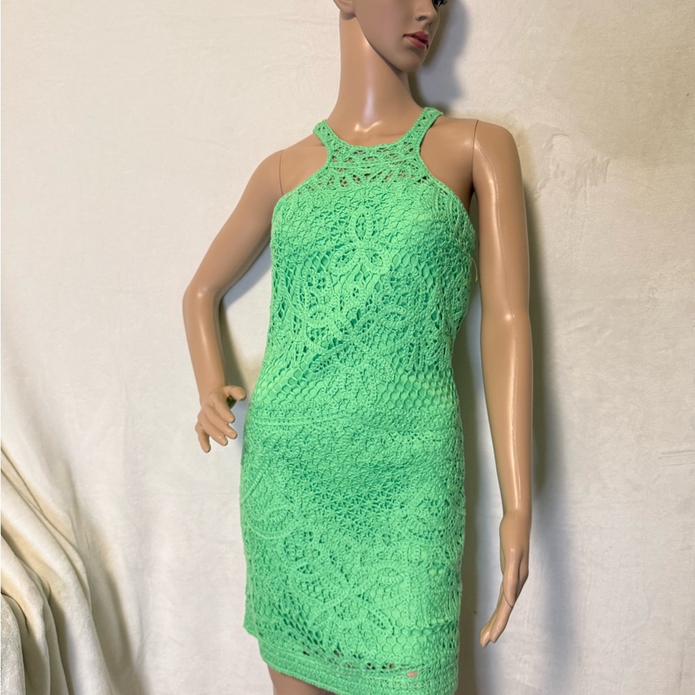 Stunning Jamie Green Lilly Pulitzer crochet dress.